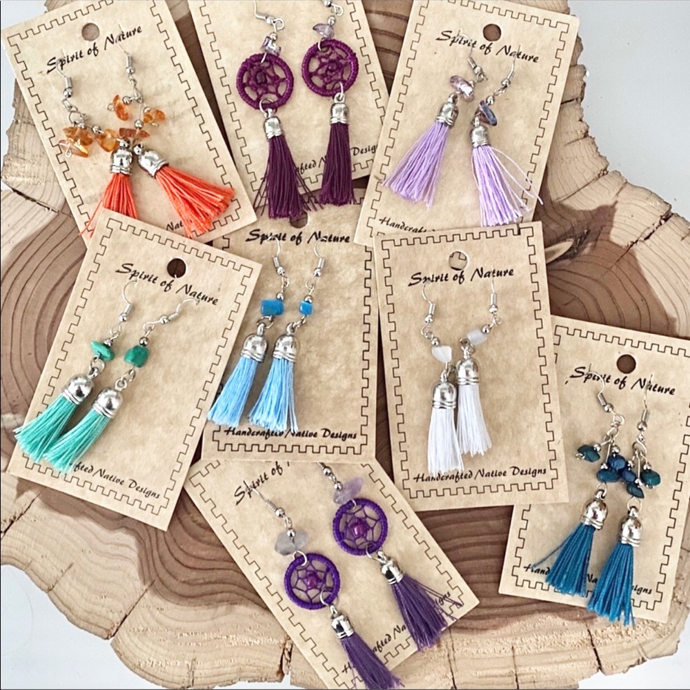 Peruvian tassel bohemian stone/dreamcatcher earrings multiple colors new NWT